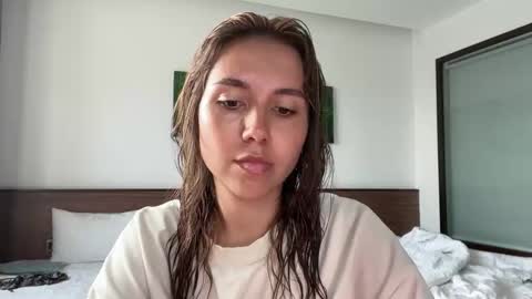 You fav Miss Si online show from 02/06/26, 02:05