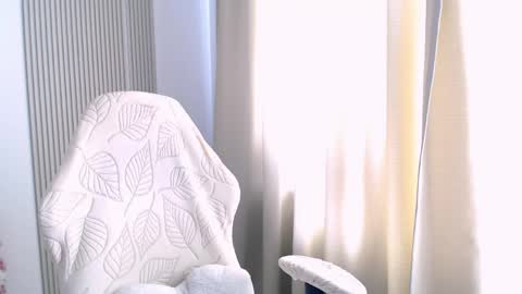 Snapshot of silk_ann chatting on 05/07/26, 10:09 silk_ann online show from 05/07/26, 10:09