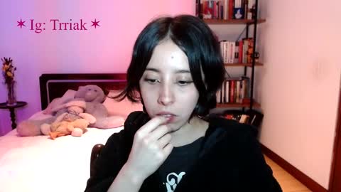 silkbite online show from 03/25/26, 03:01