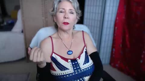 Snapshot of silky_petra2 chatting on 05/06/26, 07:08 petra daniels online show from 05/06/26, 07:08