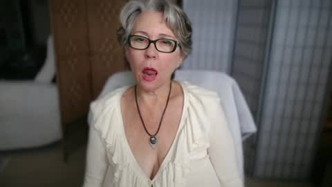 Snapshot of silky_petra2 chatting on 07/02/26, 08:26 petra daniels online show from 07/02/26, 08:26
