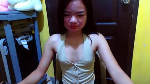 Snapshot of silkykitten_ chatting on 11/29/25, 11:35 silkykitten_ online show from 11/29/25, 11:35