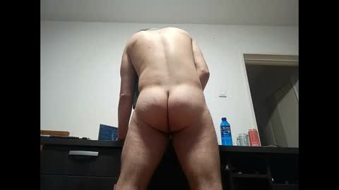 silly_horny_gooner_boy online show from 12/03/25, 09:13