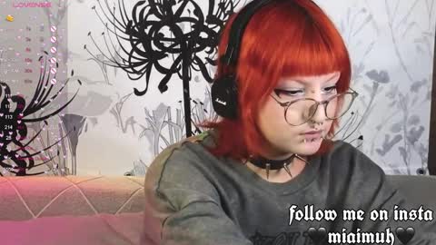 Snapshot of silly_soul chatting on 09/25/25, 08:12 Mia online show from 09/25/25, 08:12