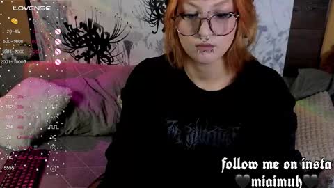 Snapshot of silly_soul chatting on 10/13/25, 05:51 Mia online show from 10/13/25, 05:51