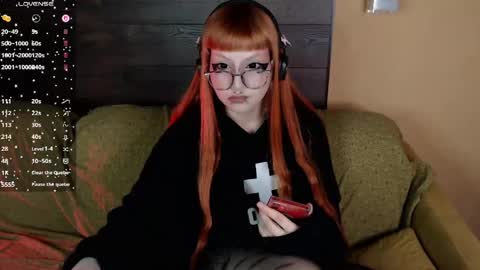 Snapshot of silly_soul chatting on 03/23/26, 08:35 Mia online show from 03/23/26, 08:35