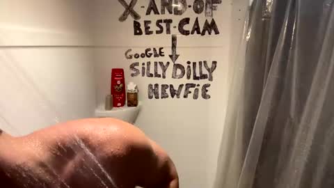 Silly Dilly Newfie online show from 07/03/26, 04:35