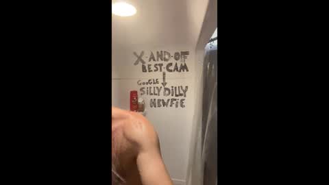 Silly Dilly Newfie online show from 07/07/26, 04:00