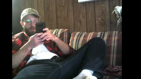 Snapshot of silu1027 chatting on 11/03/25, 04:14 silu1027 online show from 11/03/25, 04:14