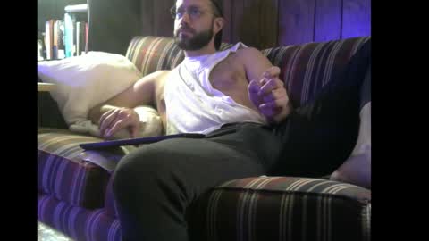 Snapshot of silu1027 chatting on 02/24/26, 05:33 silu1027 online show from 02/24/26, 05:33