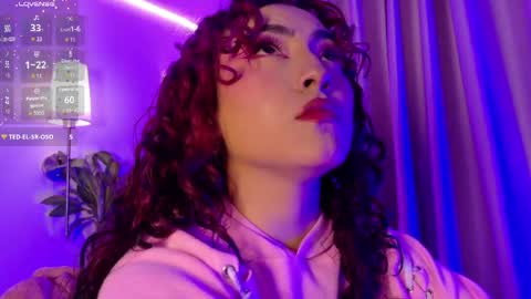 Snapshot of silvana_goddess chatting on 04/17/26, 08:23 Silvana online show from 04/17/26, 08:23