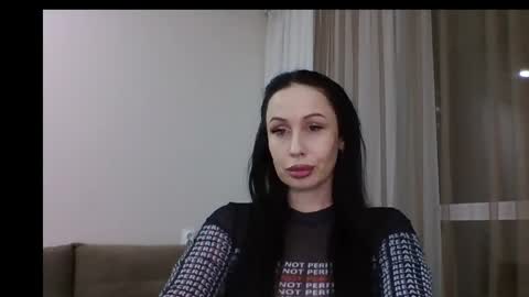 silver_still online show from 04/10/26, 05:50