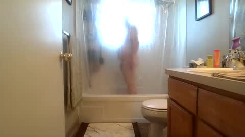 silverdragon70 online show from 09/27/25, 08:03