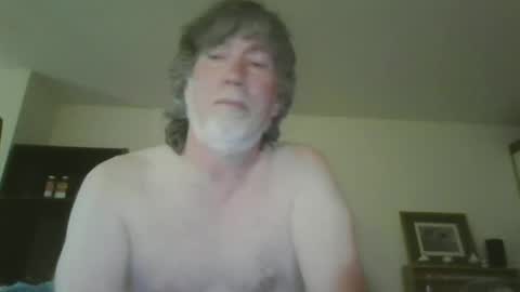 Snapshot of silverfunfox chatting on 06/18/26, 07:51 silverfunfox online show from 06/18/26, 07:51