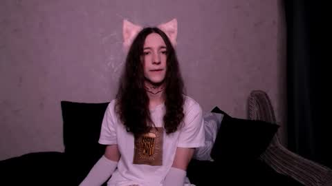 Snapshot of silvermuse chatting on 10/30/25, 11:16 silvermuse online show from 10/30/25, 11:16