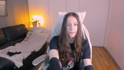 silvermuse online show from 04/09/26, 01:16