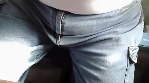 Snapshot of silversenior chatting on 01/08/26, 04:09 Silver online show from 01/08/26, 04:09