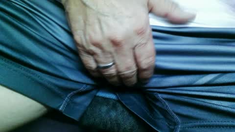 Snapshot of silversenior chatting on 08/06/26, 02:52 Silver online show from 08/06/26, 02:52