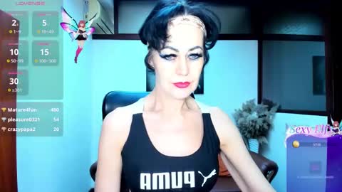 Silvia Wallec online show from 02/02/25, 04:43