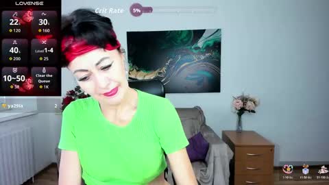 Silvia Wallec online show from 11/10/25, 07:40