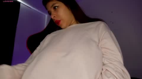 Snapshot of silviarichie_jade chatting on 05/06/26, 03:39 silvia online show from 05/06/26, 03:39