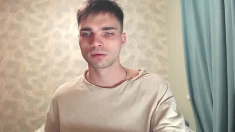 Snapshot of simbo_cool chatting on 11/04/25, 02:54 Simba online show from 11/04/25, 02:54