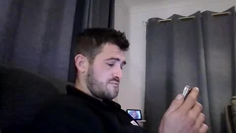 simomoliver online show from 11/24/25, 07:24