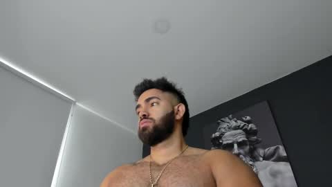 simon_leon01 online show from 02/17/25, 01:53