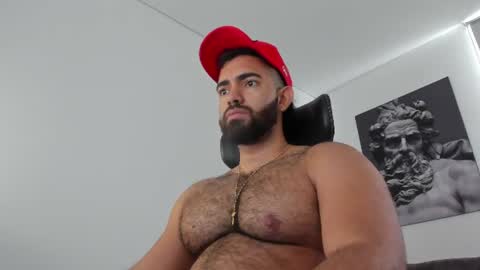 Snapshot of simon_leon01 chatting on 07/20/26, 03:14 simon_leon01 online show from 07/20/26, 03:14