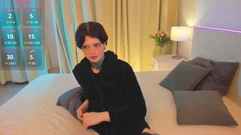 Simona online show from 01/19/25, 11:45