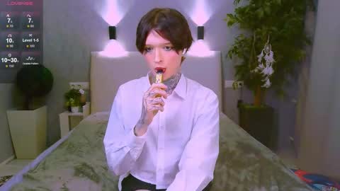 Simona online show from 02/03/25, 01:08