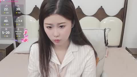 Snapshot of simonastephanie chatting on 11/07/25, 02:50 simonastephanie online show from 11/07/25, 02:50