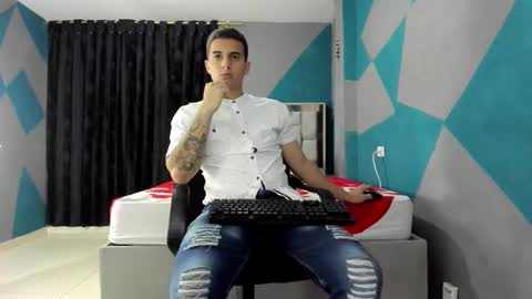 SIMON KELER online show from 01/06/25, 07:42