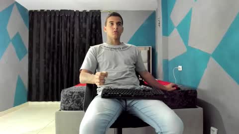 SIMON KELER online show from 01/31/25, 04:03