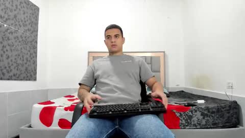 SIMON KELER online show from 02/22/26, 03:51