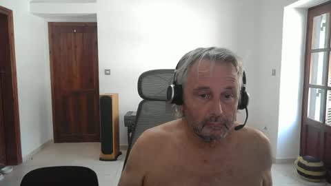 Simon online show from 06/18/26, 06:46