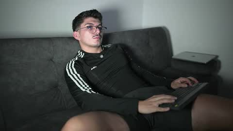 SIMOON online show from 10/20/25, 03:40