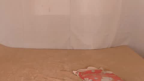 L Y N online show from 02/10/26, 04:38