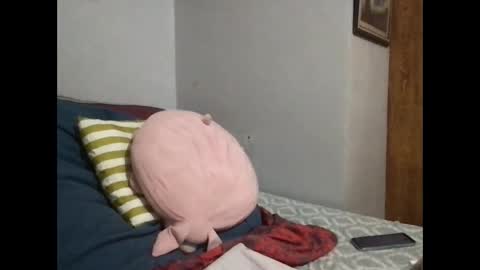 Carolyn online show from 02/01/25, 03:19