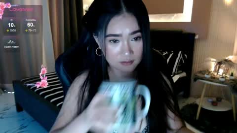 Adrianna Fowler online show from 06/04/26, 02:50