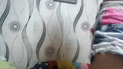 simply vine online show from 08/06/26, 01:51