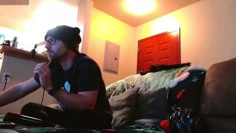 Husky Dad online show from 11/04/25, 03:38