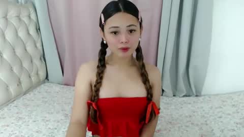 Snapshot of sinafterhours chatting on 02/15/26, 01:20 sinafterhours online show from 02/15/26, 01:20