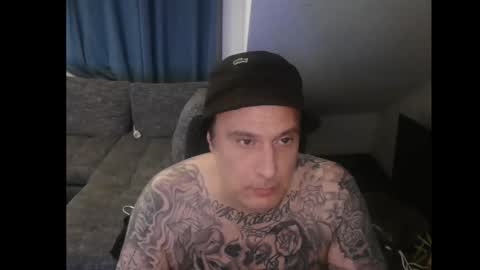 sinalco1975 online show from 01/15/26, 02:38