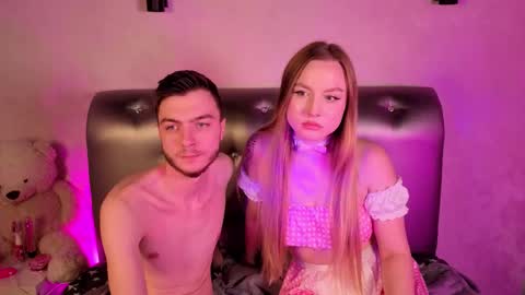 Snapshot of sinfultogether chatting on 11/11/25, 09:09 Oscar Beatrice online show from 11/11/25, 09:09