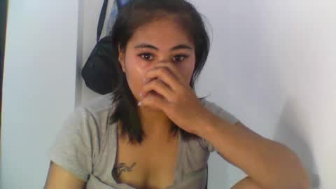 Snapshot of single_mama69x chatting on 07/04/26, 09:43 ANN online show from 07/04/26, 09:43