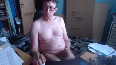 singlebart01 online show from 04/26/26, 06:22