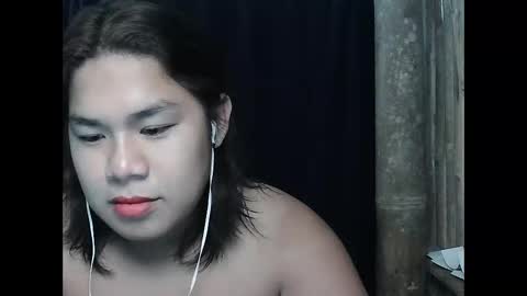 Snapshot of singleheart05 chatting on 05/19/26, 03:24 singleheart05 online show from 05/19/26, 03:24