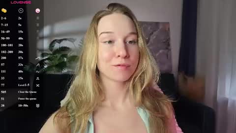 Snapshot of sinner_eve chatting on 07/04/26, 03:02 Aurora online show from 07/04/26, 03:02