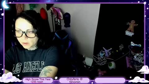 Snapshot of sinominx chatting on 01/07/25, 04:29 Sinomin online show from 01/07/25, 04:29